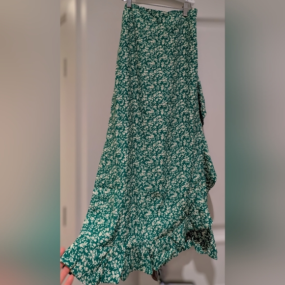 Floral Green Wrap Skirt - Picture 4 of 6